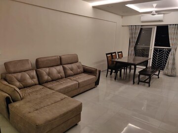 Living Room in 3 BHK Apartment at Yash Orion, Goregaon East – for Sale
