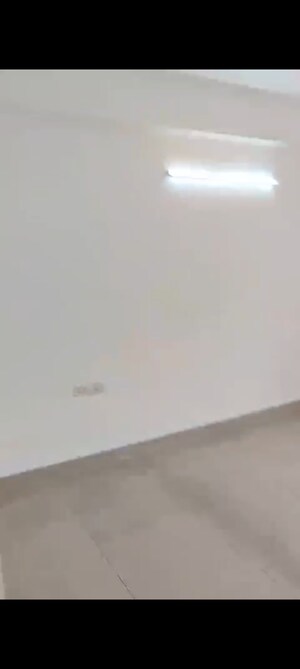 Room in 2 BHK Apartment at Panchsheel Greens II, Sector 16 Greater Noida – for Sale