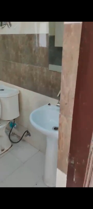 Bathroom in 2 BHK Apartment at Panchsheel Greens II, Sector 16 Greater Noida – for Sale