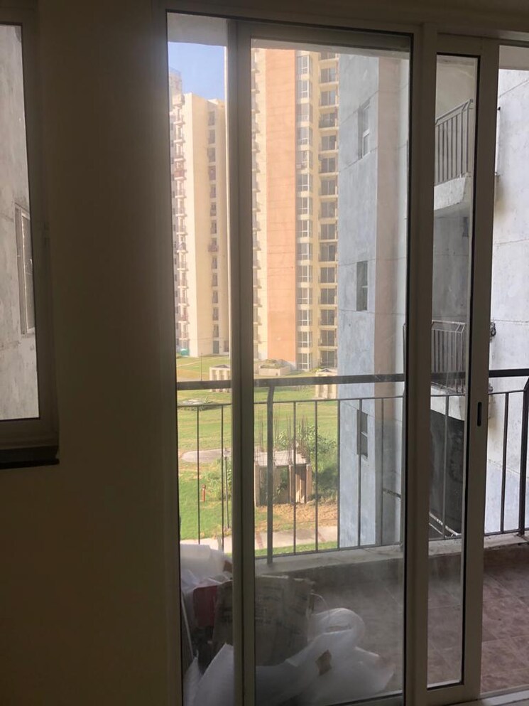 undefined, ska-metro-ville 2 Bedroom 1005 Sq.Ft. Apartment In Eta Ii Greater Noida Greater Noida 9128365