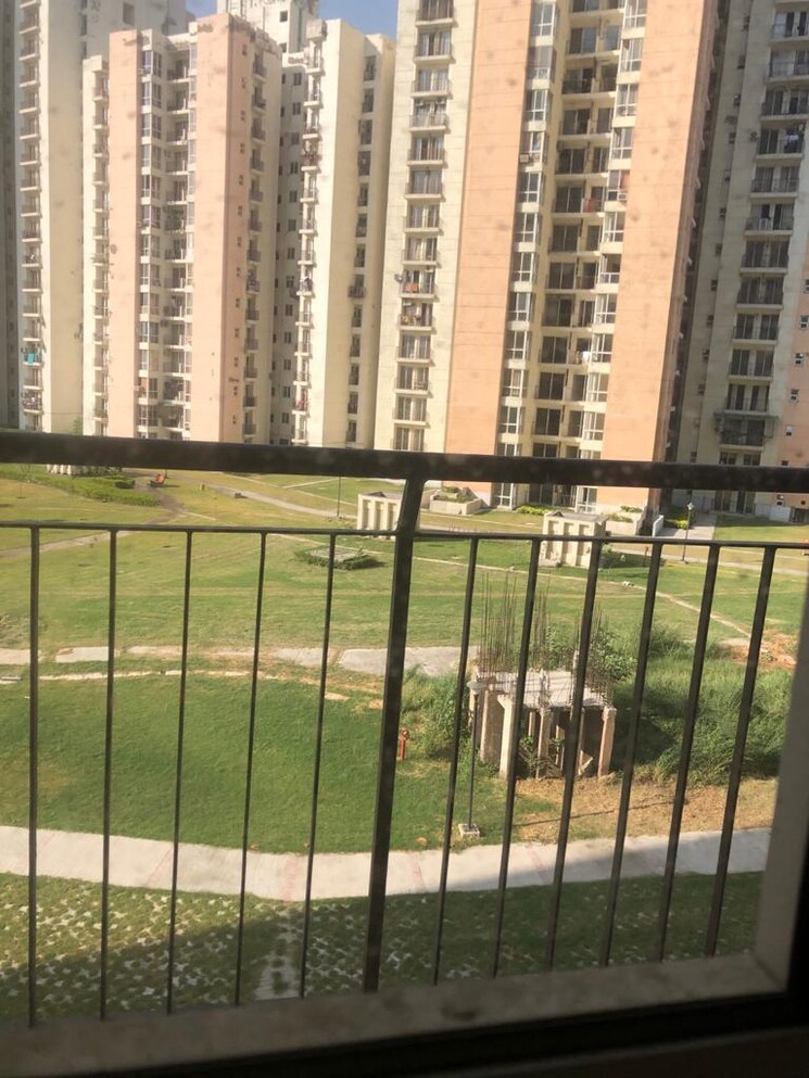 Balcony, ska-metro-ville 2 Bedroom 1005 Sq.Ft. Apartment In Eta Ii Greater Noida Greater Noida 9128365