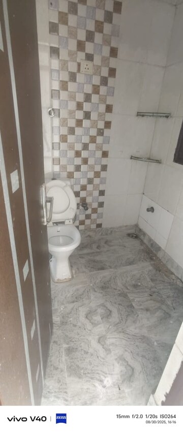 Bathroom in 3 BHK Apartment at Sector 18 Dwarka – for Rent