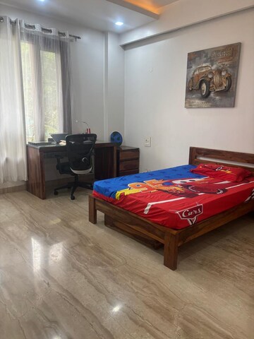 Bedroom in 4 BHK Builder Floor at Unitech South City II, Sector 50 – for Rent