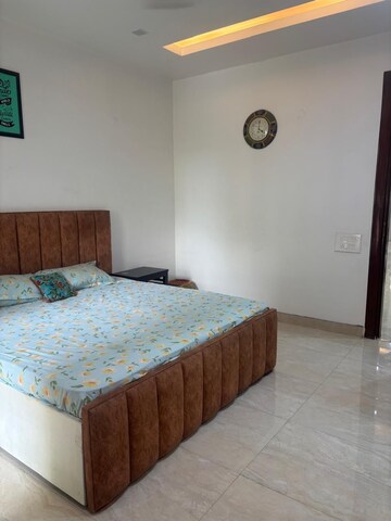 Bedroom in 4 BHK Builder Floor at Unitech South City II, Sector 50 – for Rent