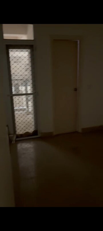 Room in 3 BHK Apartment at Gaur City 2 - 11th Avenue, Sector 16c Greater Noida – for Sale