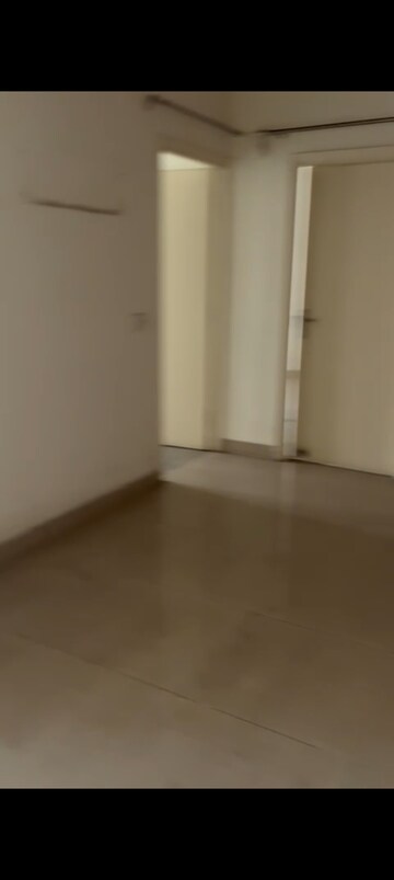 Room in 3 BHK Apartment at Gaur City 2 - 11th Avenue, Sector 16c Greater Noida – for Sale