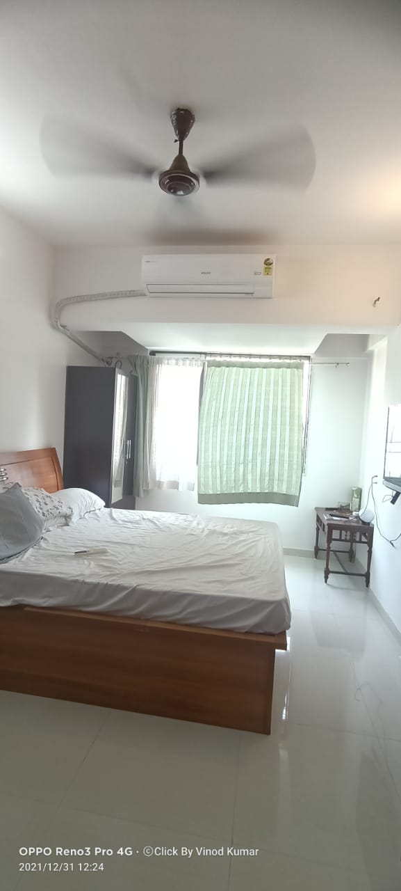 1 BHK + Pooja Room,Study Room 450 Sq.Ft. Apartment in Siddharth Enclave Mumbai