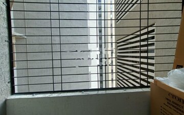 Room in 2 BHK Apartment at Shapoorji Pallonji Sensorium, Hinjewadi – for Rent