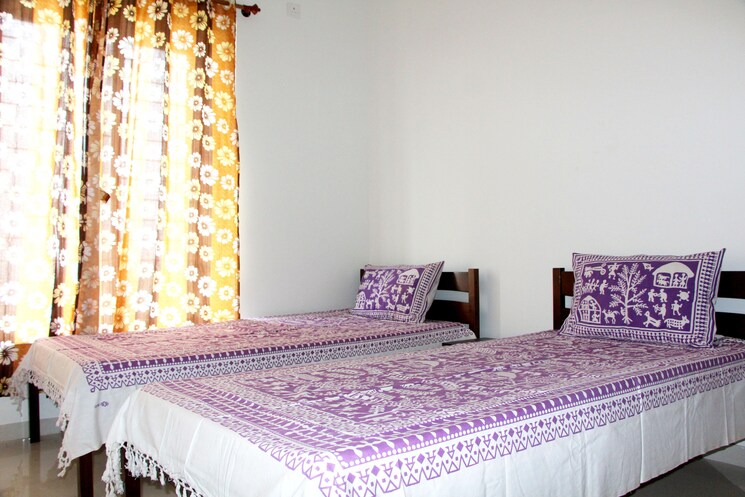 Room, kasarvadavali Pg For Girls In Kasarvadavali 9128495