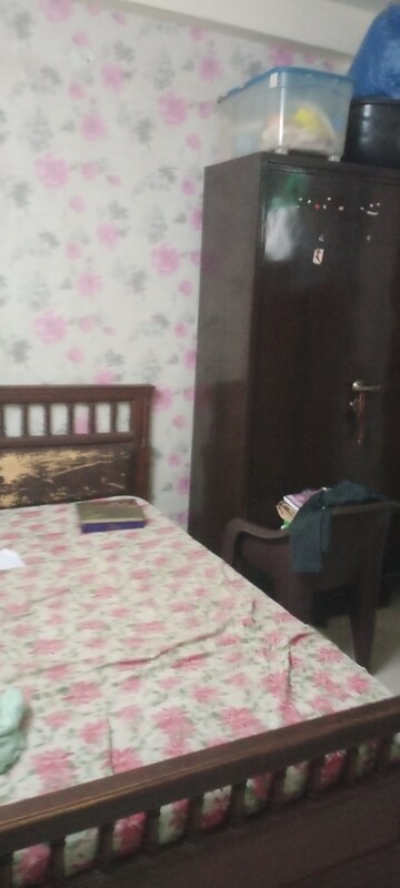 Bedroom in 2 BHK Builder Floor at Dwarka Mor – for Rent