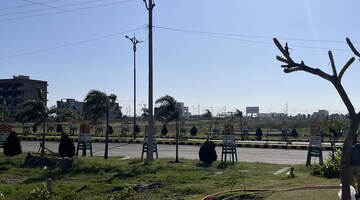 Plot For Sale in Sector 102