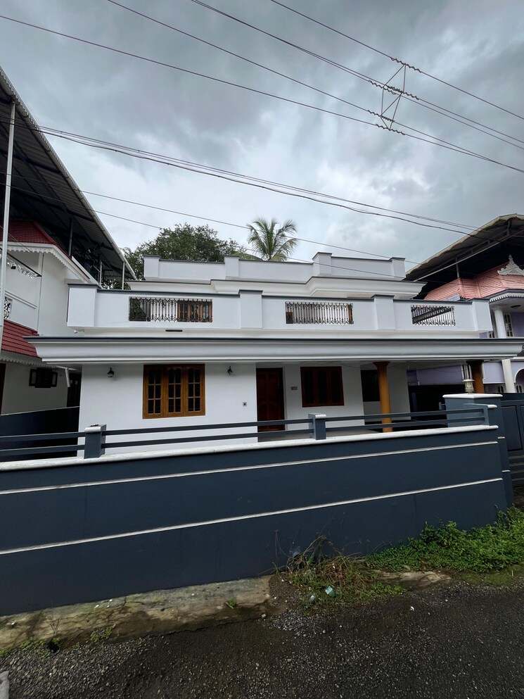 Exterior View, kuttoor 4 Bedroom 2100 Sq.Ft. Independent House In Kuttoor Thrissur 9128512