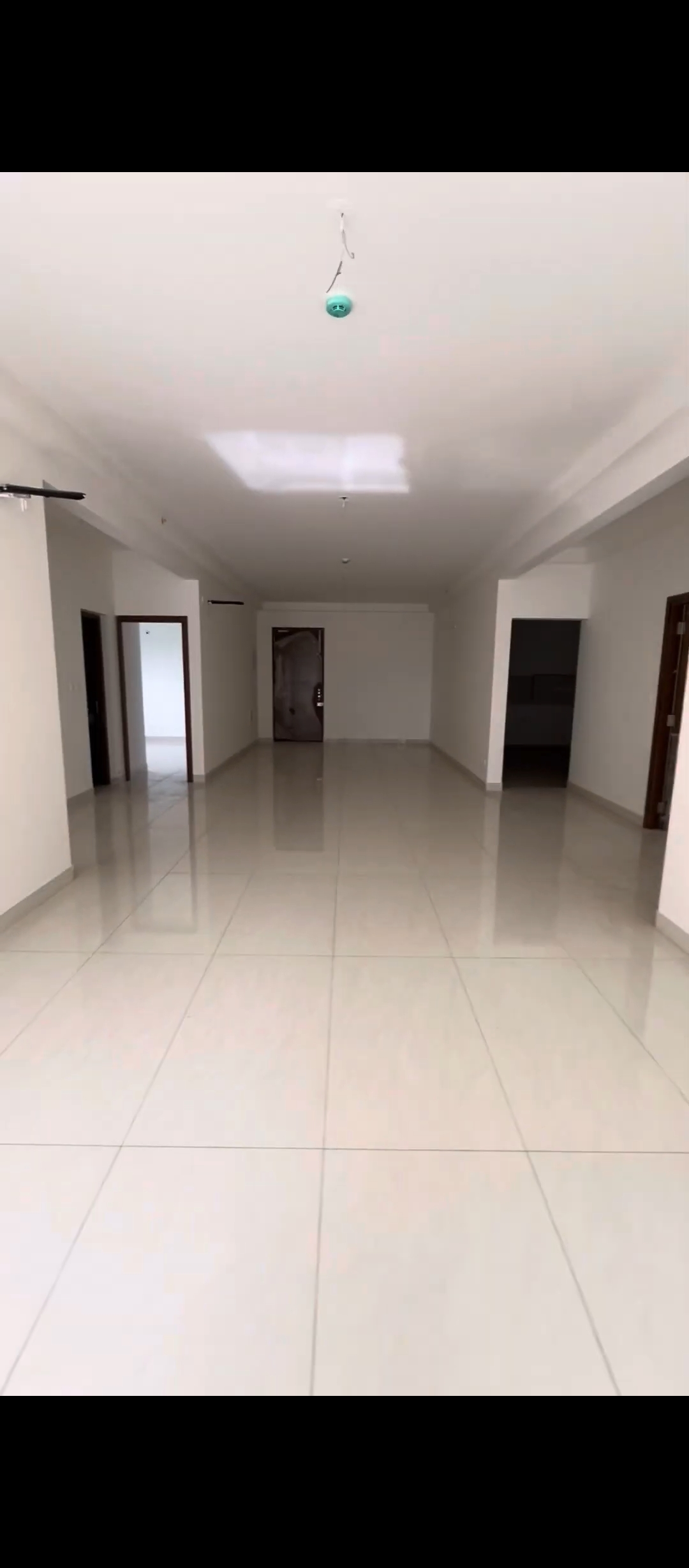 4 BHK + Servant Room Apartment For Sale in Prestige Beverly Hills