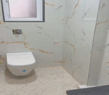 Bathroom in 4 BHK Apartment at Matunga East – for Sale