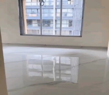 Room in 4 BHK Apartment at Matunga East – for Sale