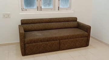 Living Room in 1 BHK Apartment at Sion – for Rent