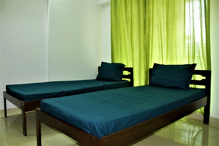 Room, kavesar Pg For Boys In Kavesar 9128558