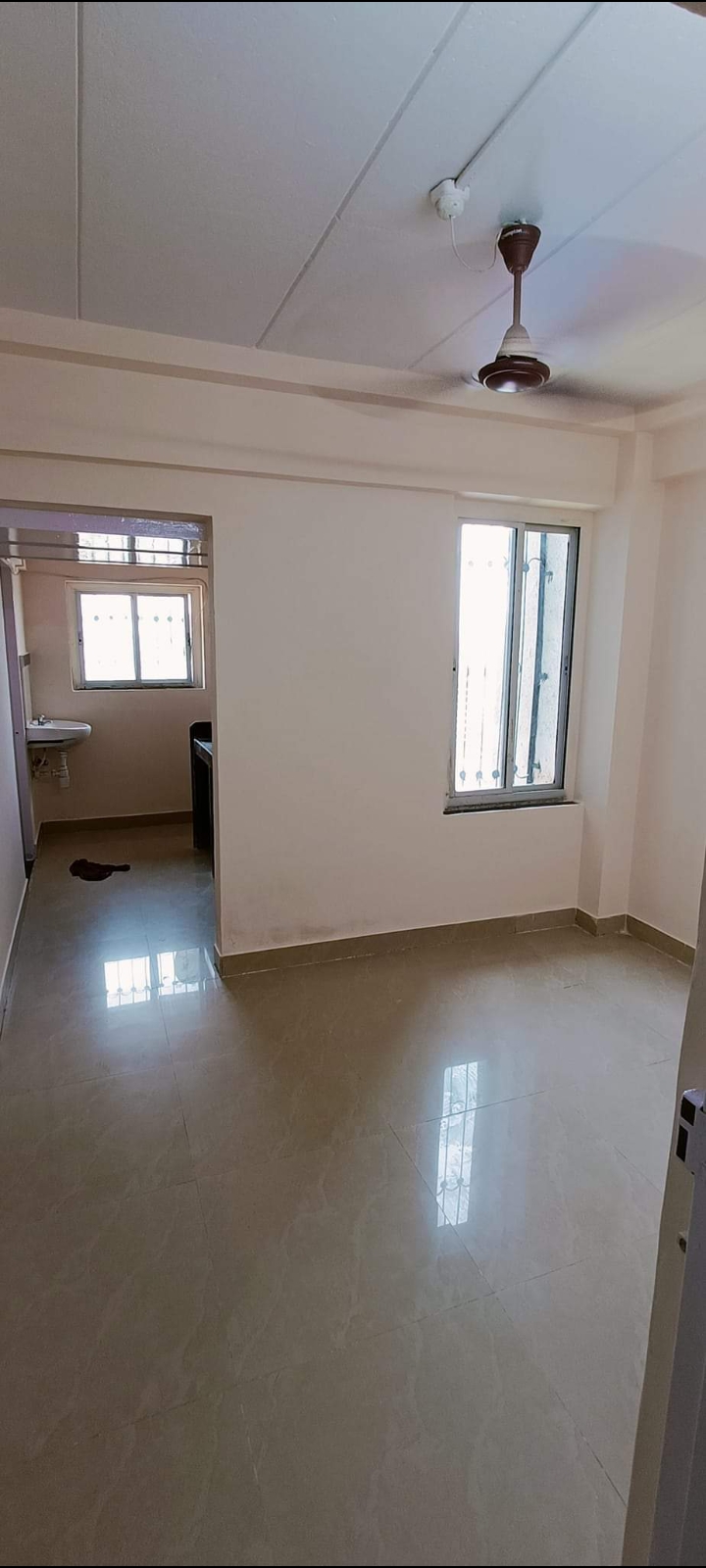 1 BHK + Pooja Room,Study Room Apartment For Rent in Century Mill Mhada Building