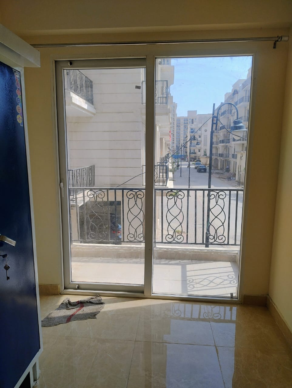 2.5 BHK + Study Room Apartment For Rent in Signature Global Park 4 and 5