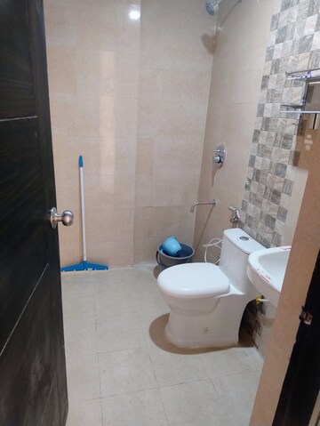 Bathroom in 2.5 BHK Apartment at Signature Global Park 4 and 5, Sohna Sector 36 – for Rent