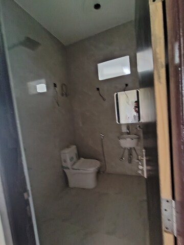 3 BHK Builder Floor For Rent in Auram Floor, South City 2