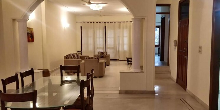 Living Room, new friends colony 3 Bedroom 2700 Sq.Ft. Builder Floor In New Friends Colony Delhi 9128612
