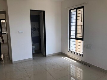 Room in 2 BHK Apartment at Sargam CHS Nanded, Sinhagad Road – for Rent