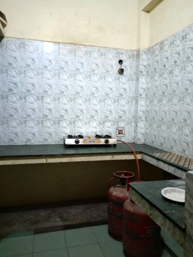 Kitchen, betwa-apartment 2.5 Bedroom 1200 Sq.Ft. Apartment In Gomti Nagar Lucknow 9128759