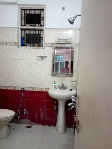 Floor Plan in 2.5 BHK Apartment at Betwa Apartment, Gomti Nagar – for Sale