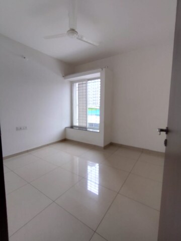 Room in 2 BHK Apartment at Yashwin Sukhniwas, Hinjewadi – for Rent