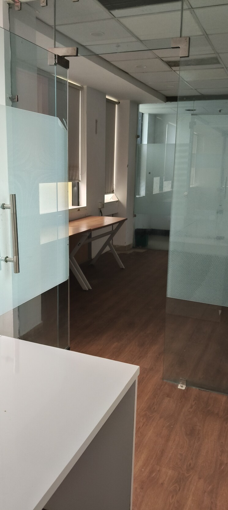 Team Area, vardhman-star-shop-mall Commercial Office Space 413 Sq.Ft. In Sector 19 Faridabad 9128818