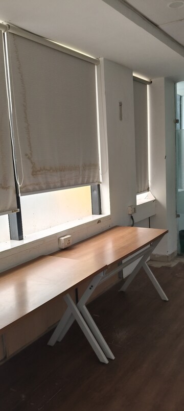Team Area in  Office Space at Vardhman Star Shop Mall, Sector 19 – for Rent