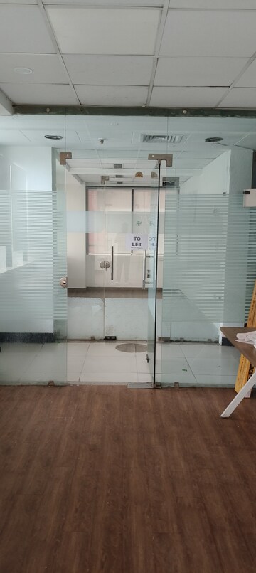 Team Area in  Office Space at Vardhman Star Shop Mall, Sector 19 – for Rent