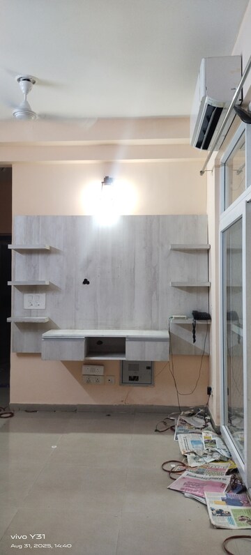 Kitchen in 2.5 BHK Apartment at Mahagun Mywoods, Sector 16c Greater Noida – for Rent