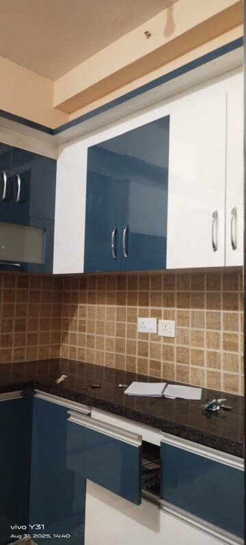 Bathroom in 2.5 BHK Apartment at Mahagun Mywoods, Sector 16c Greater Noida – for Rent