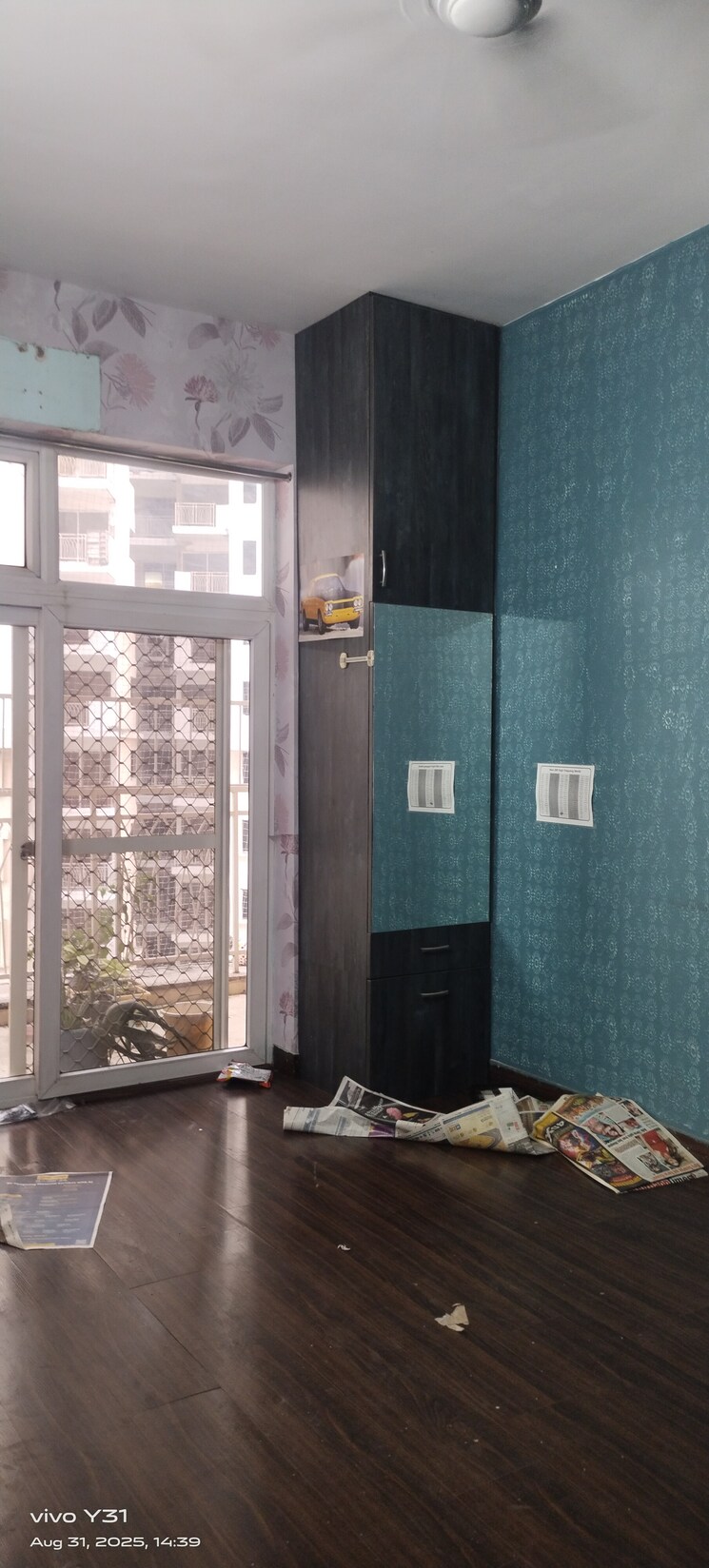 Living Room, mahagun-mywoods 2.5 Bedroom 1290 Sq.Ft. Apartment In Sector 16c Greater Noida Greater Noida 9128781