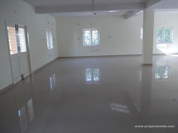 Kitchen in  Warehouse at Sector 64 – for Rent