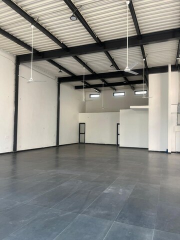 Room in  Warehouse at Sector 64 – for Rent