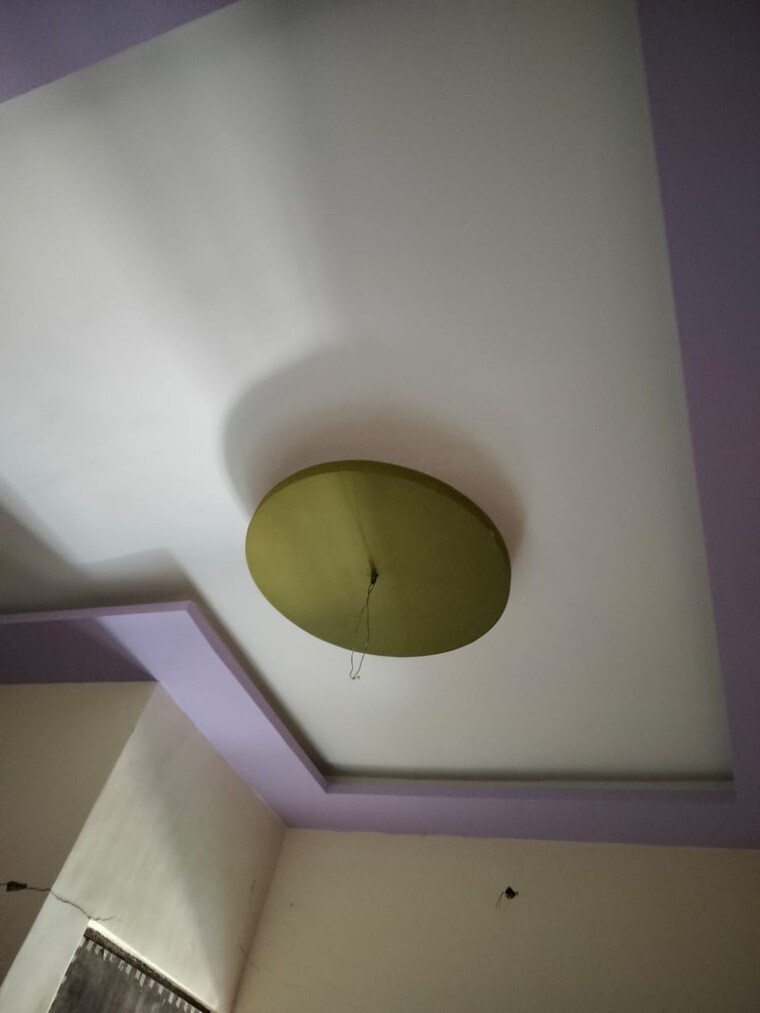 Bathroom, radha-krishna-kunj-ghaziabad 3 Bedroom 90 Sq.Yd. Villa In Bulandshahar Road Ghaziabad 9128773