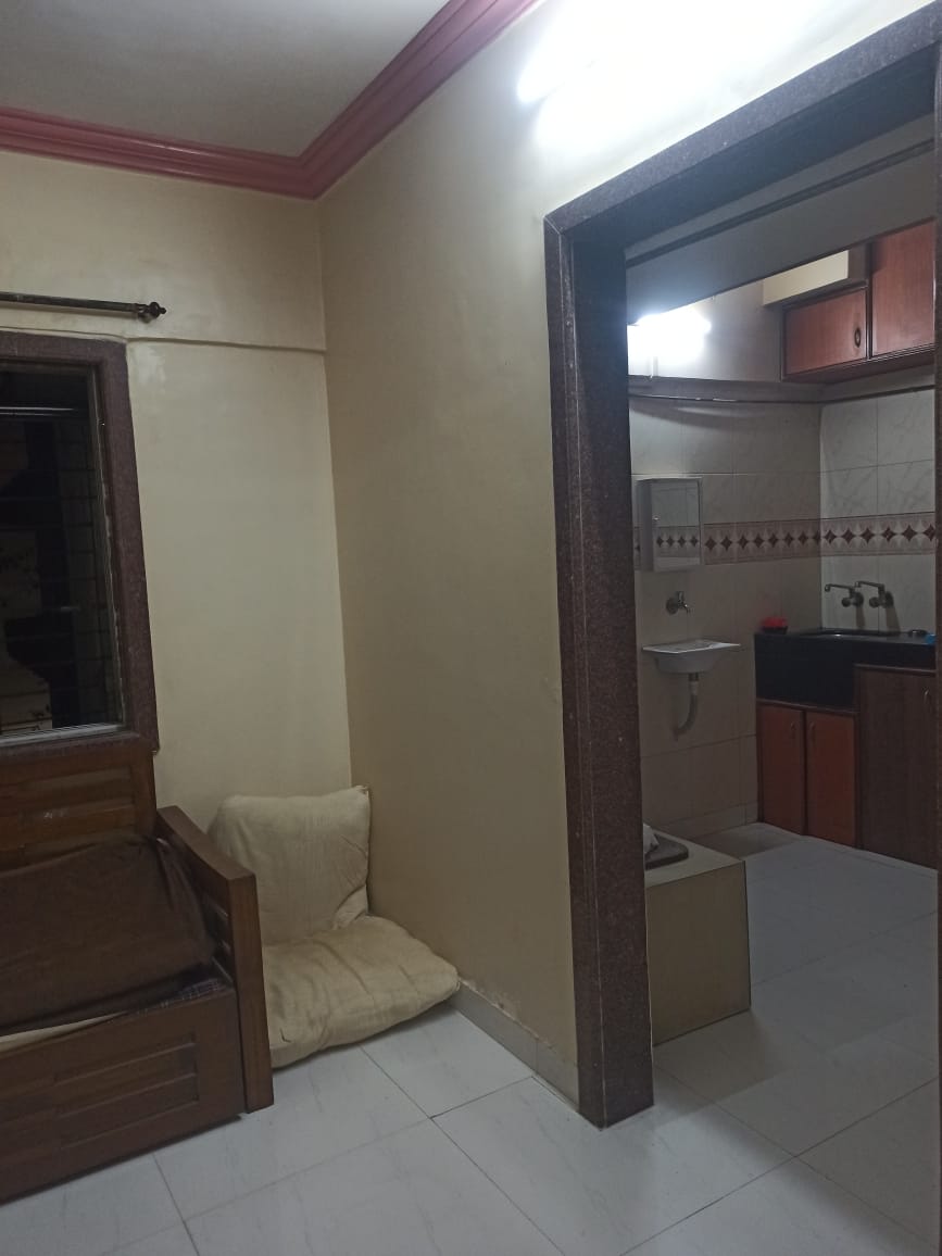 1 Rk  + Pooja Room,Study Room 300 Sq.Ft. Apartment in Akanksha CHS Prabhadevi
