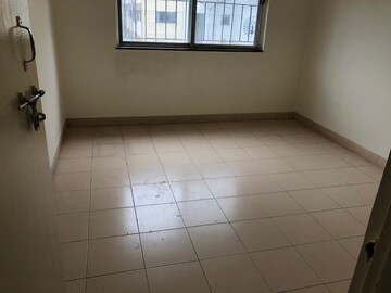 Room in 2 BHK Apartment at Shree Audumbar Apartment, Dattawadi – for Rent