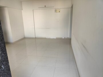 Bathroom in 2.5 BHK Apartment at Bhamini Arcade, Dattawadi – for Rent