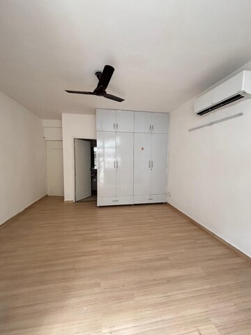 3 BHK Builder Floor For Rent in DLF Hyde Park, South Mullanpur