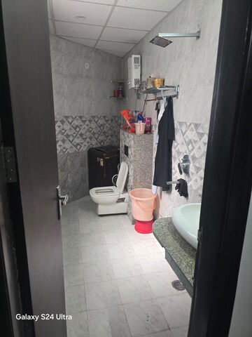 Bathroom in 2 BHK Builder Floor at Sector 39 – for Rent
