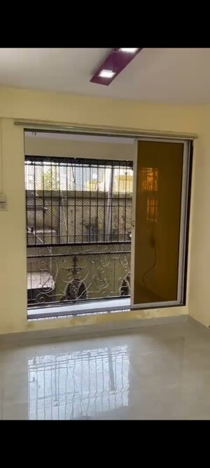 2 BHK Apartment For Sale in Hilton Residency, Byculla West