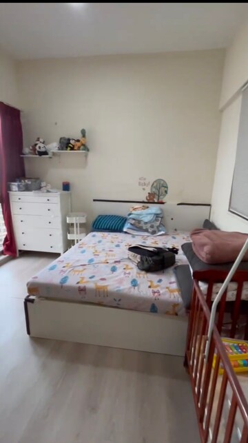Bedroom in 2 BHK Apartment at Sheth Auris Serenity Tower 1, Malad West – for Rent
