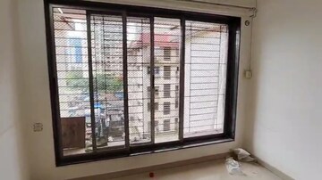 Room in 1 BHK Apartment at Acme Complex 2A, Goregaon West – for Rent