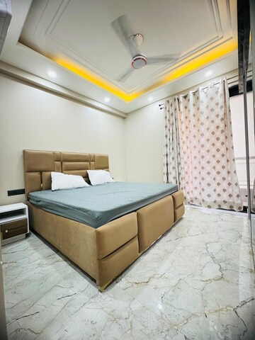 Bedroom in 1 BHK Builder Floor at Palm Residency Chhatarpur, Chattarpur – for Rent