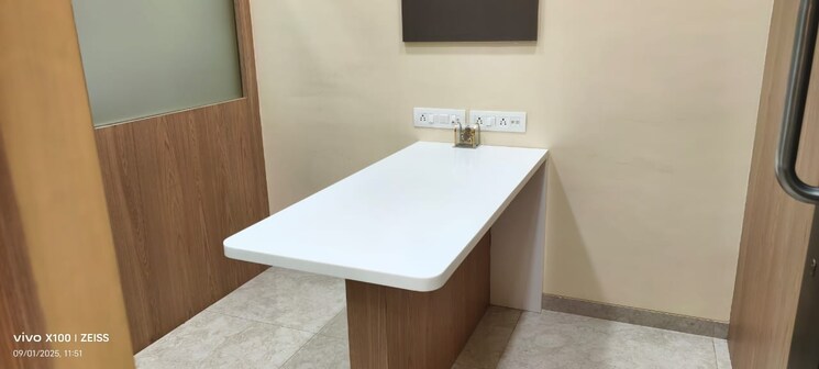 Room, rustomjee-central-park Commercial Office Space 540 Sq.Ft. In Andheri East Mumbai 9128949