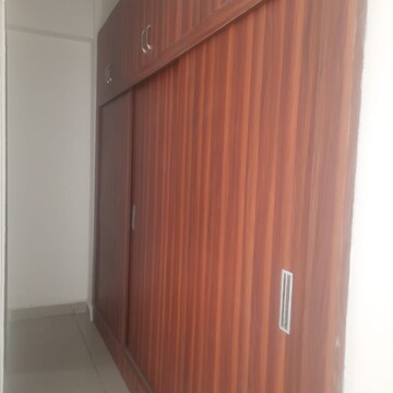 Furnished Amenities in 3.5 BHK Apartment at Panchsheel Greens II, Panchsheel Green – for Rent